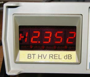 Fertiges LED-Displays im Geh&auml;use + 12,352 Volt